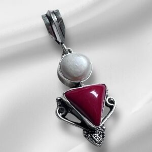 Hand Crafted Pendant RED CORAL Triangle and Pearl High Polished Silver Tone